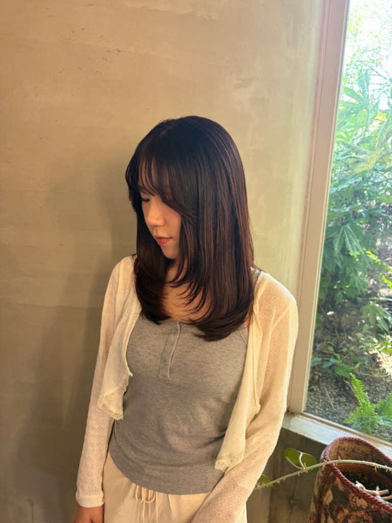 レイヤーカットで作るワンカールスタイルの魅力